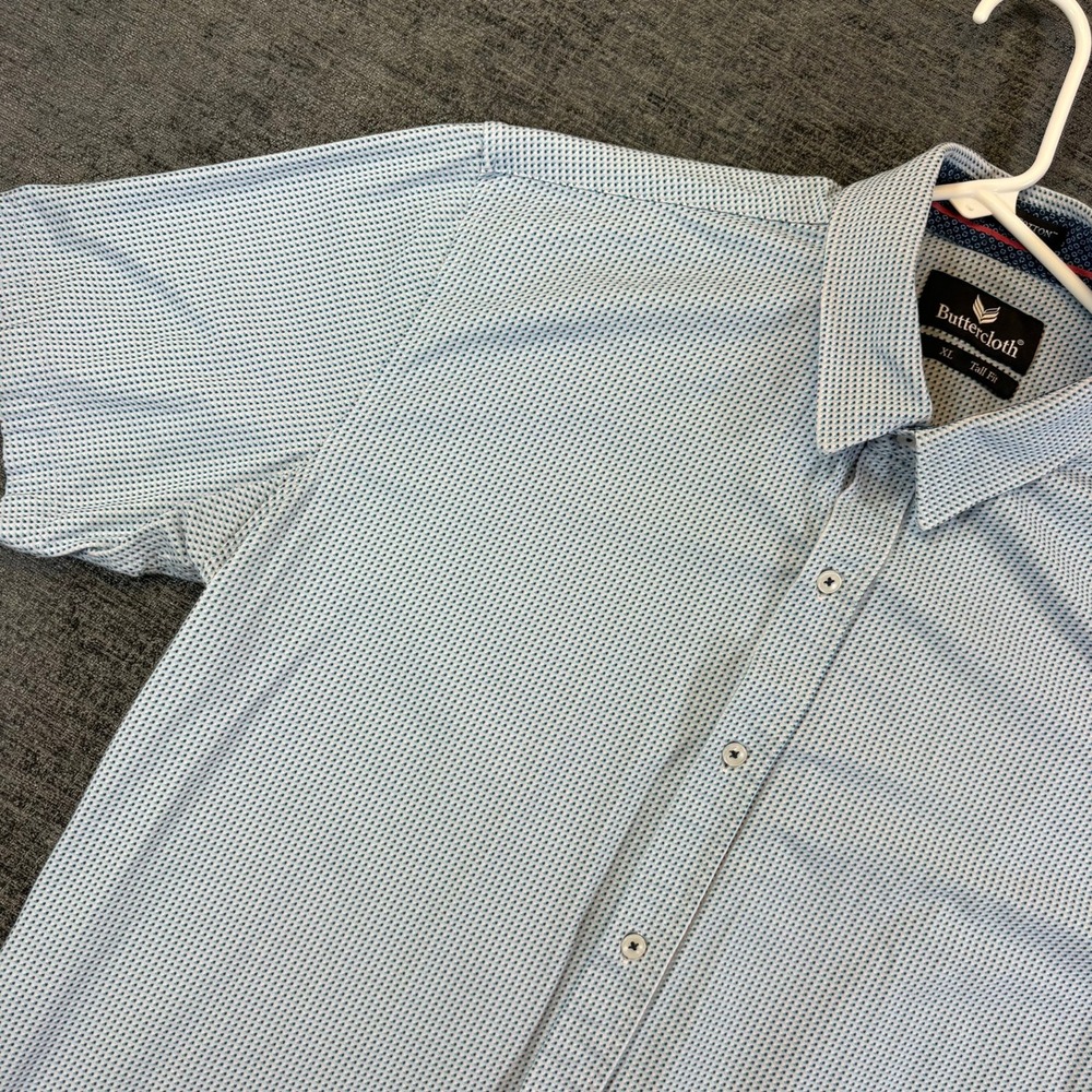 Buttercloth Button Down Shirt Mens XL Tall Blue Geometric Short Sleeve Stretch